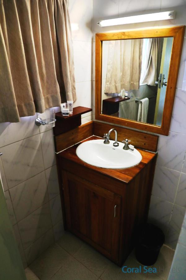 Huon Gulf Hotel Lae Luaran gambar